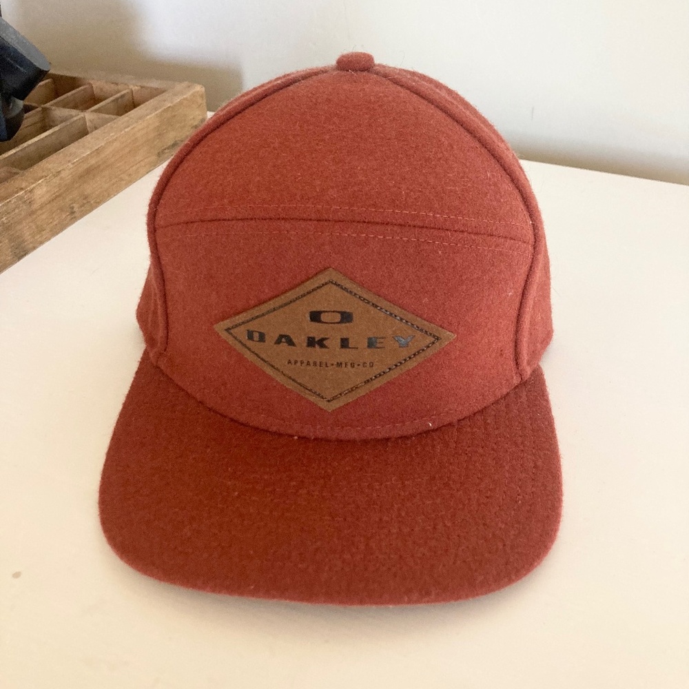 Oakley Felt Cap